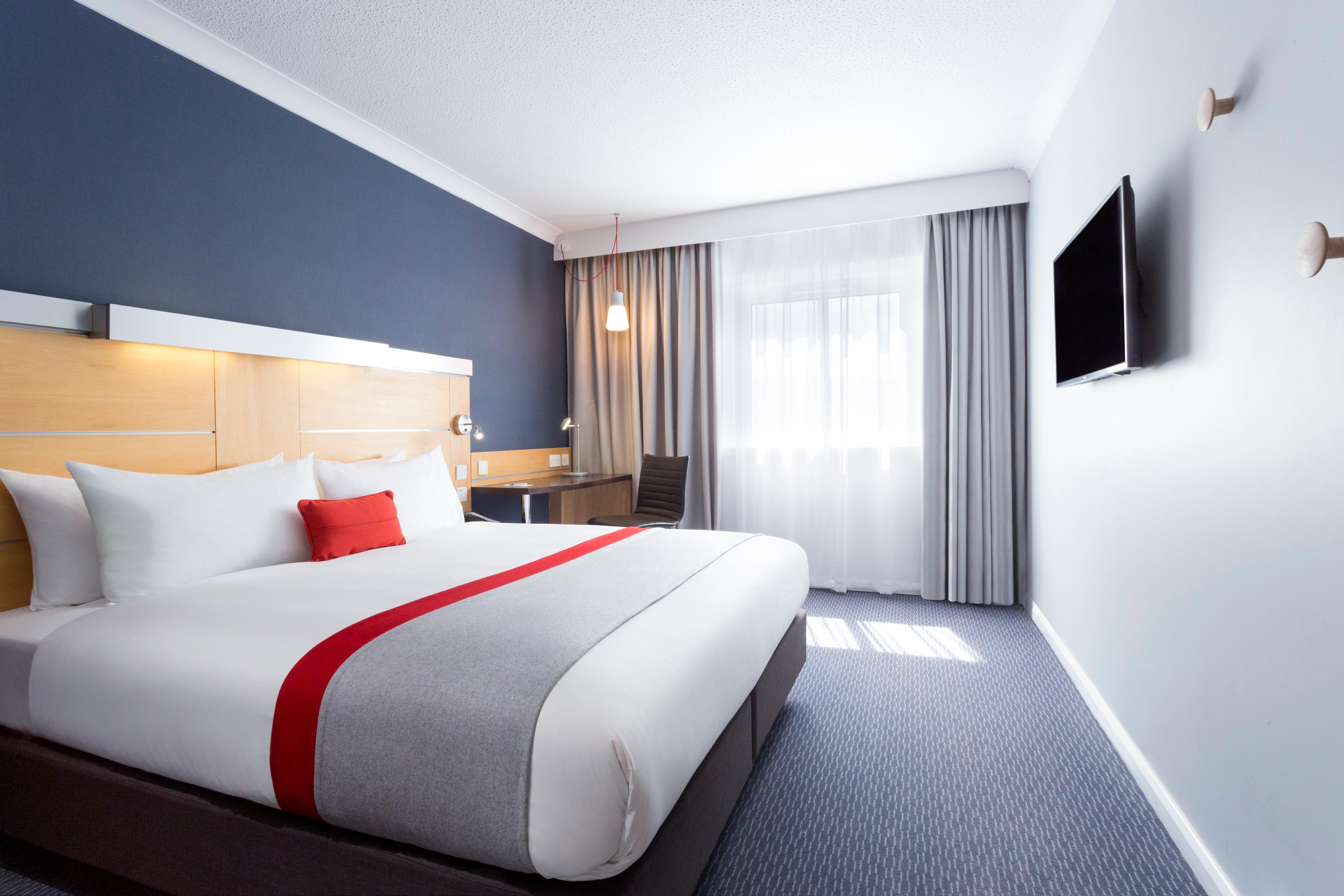 Holiday Inn Express Southampton - M27, J7 By Ihg Buitenkant foto