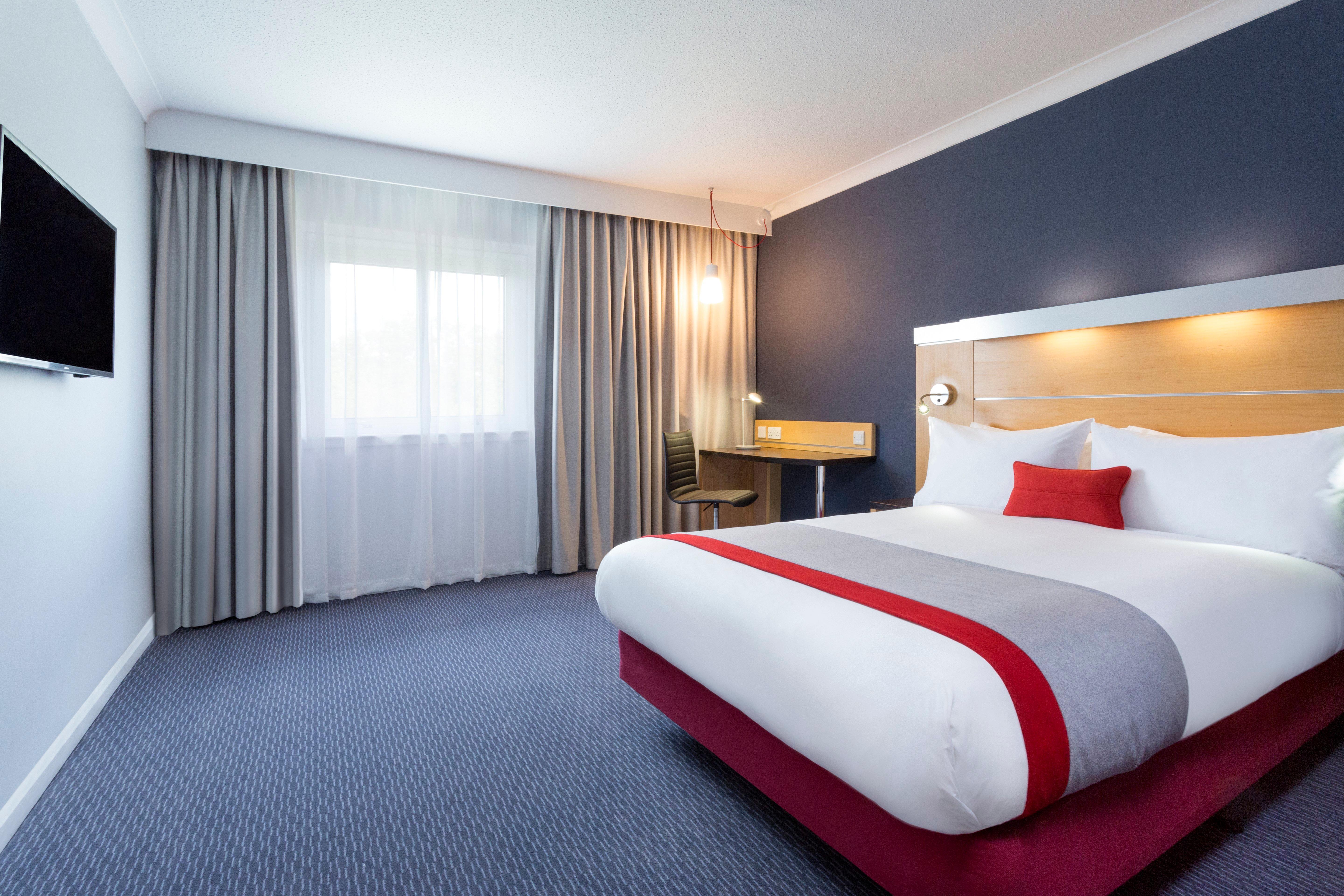 Holiday Inn Express Southampton - M27, J7 By Ihg Buitenkant foto