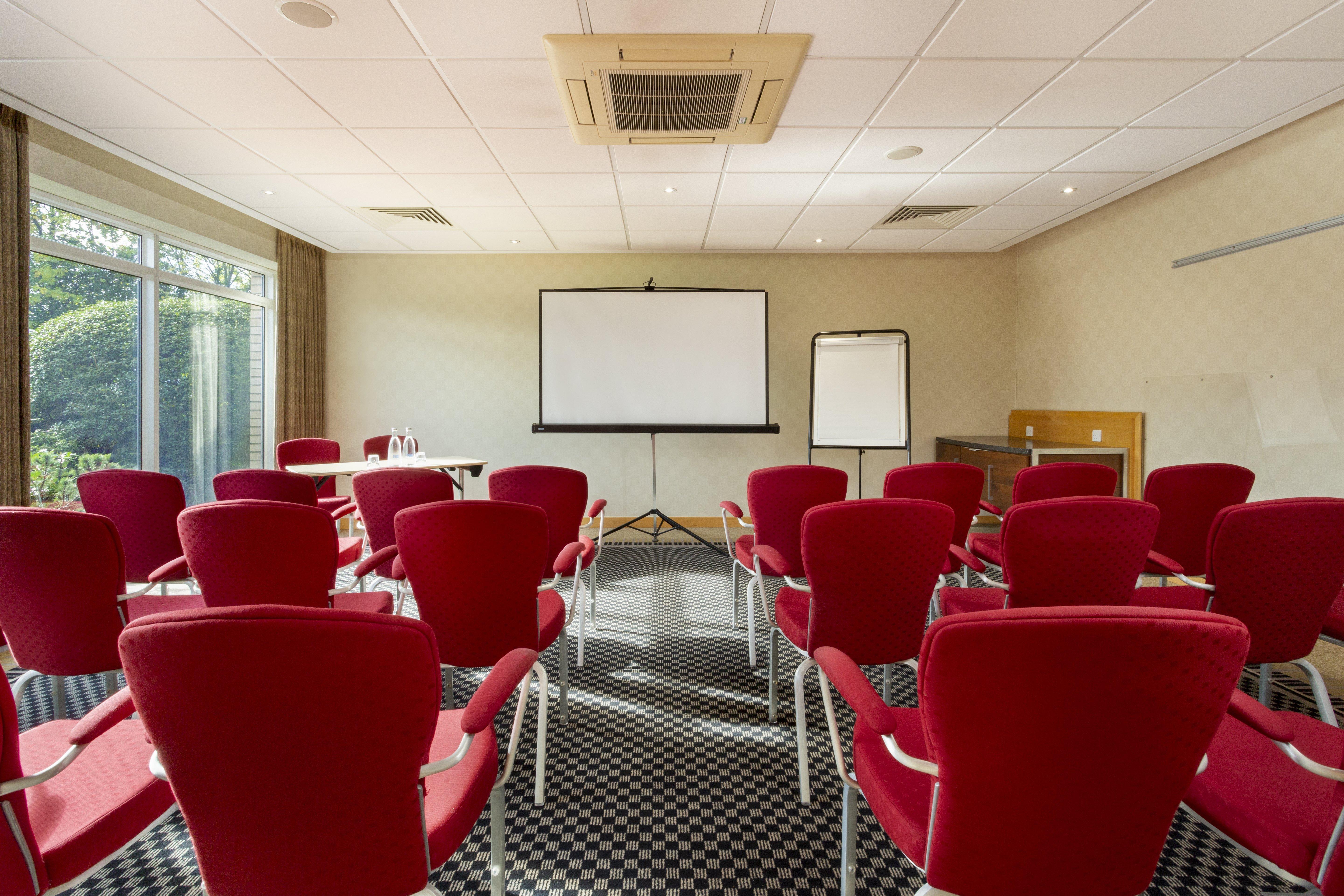 Holiday Inn Express Southampton - M27, J7 By Ihg Buitenkant foto