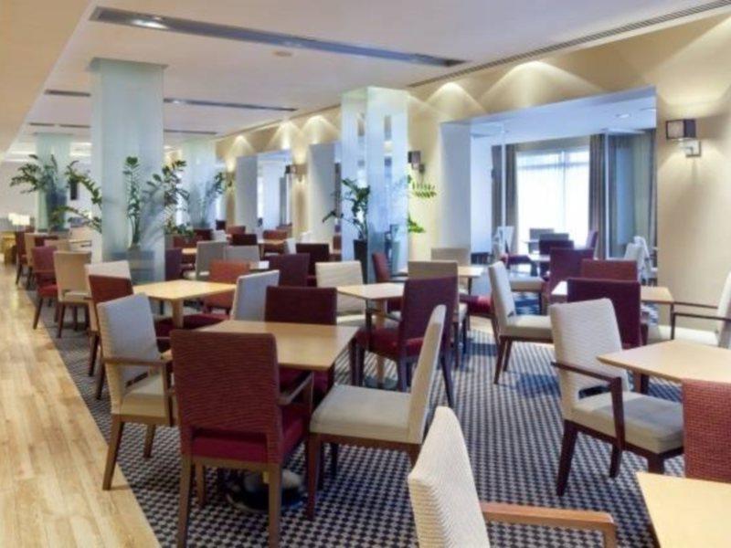 Holiday Inn Express Southampton - M27, J7 By Ihg Buitenkant foto