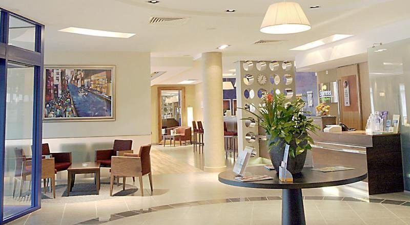 Holiday Inn Express Southampton - M27, J7 By Ihg Buitenkant foto